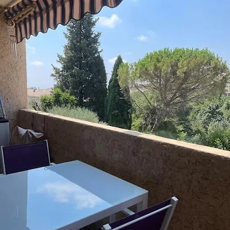 2 Pieces 6mn A Pied Du Centre Apartment